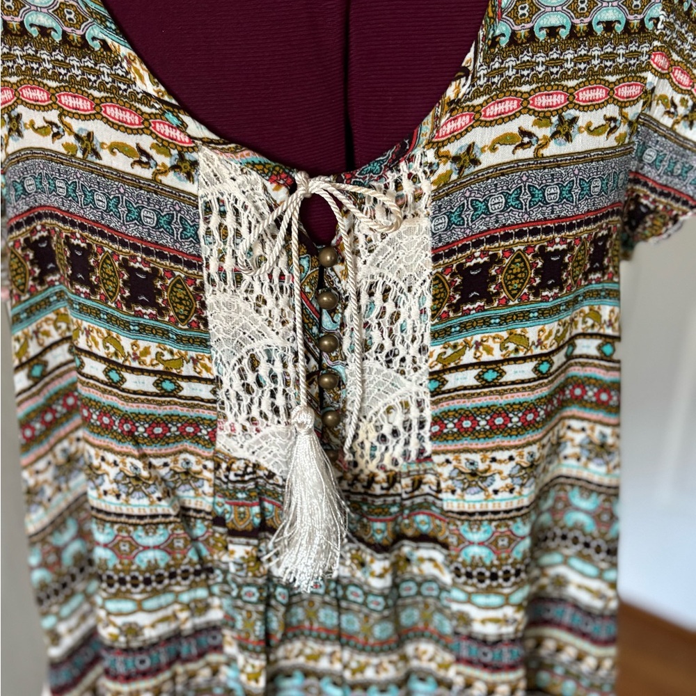 Bohemian Multicolor Patterned Top w Crochet Lace Detail